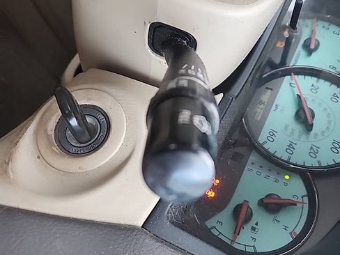 Used 2004 Toyota Solara SE FWD image 18