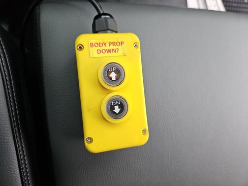 New 2024 RAM 4500 Tradesman image 27