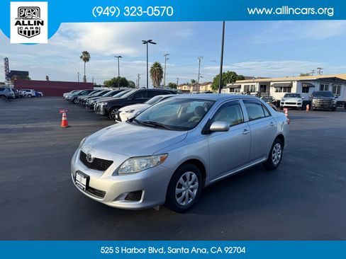 Used 2009 Toyota Corolla LE FWD image 1