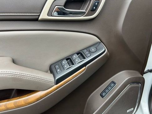 Used 2020 GMC Yukon XL Denali image 27