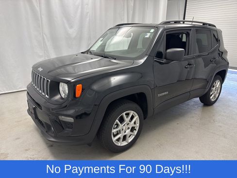 Used 2023 Jeep Renegade Latitude w/ Premium Group AWD/4WD image 6