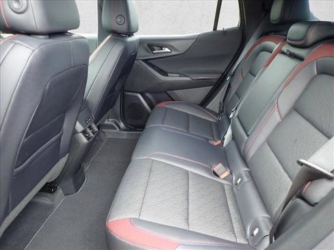 New 2026 Chevrolet Equinox RS w/ Convenience Package III AWD/4WD image 9