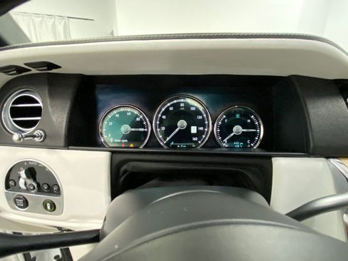 Used 2019 Rolls-Royce Cullinan AWD/4WD image 26