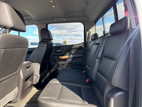 Used 2017 Chevrolet Silverado 2500 LTZ image 34