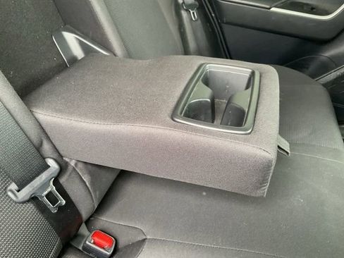 Used 2021 Toyota RAV4 LE image 13