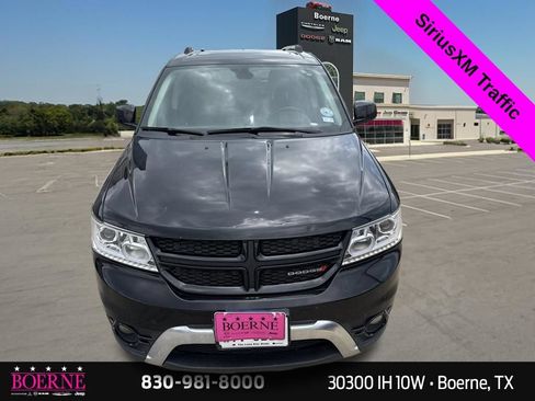 Used 2019 Dodge Journey Crossroad w/ Nav & Sun Group FWD image 6