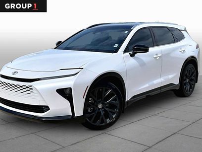 Used 2025 Toyota Crown Signia