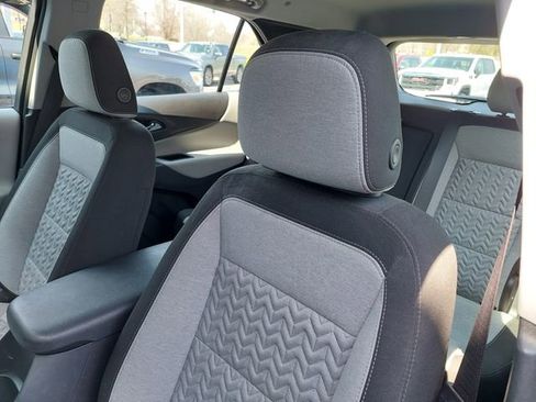 Used 2024 Chevrolet Equinox LS w/ Driver Confidence II Package AWD/4WD image 14