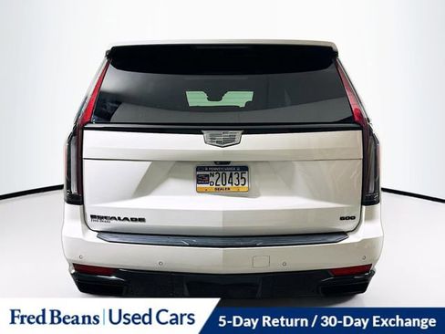 Used 2021 Cadillac Escalade ESV Sport w/ Driver Assist Tech Package image 7