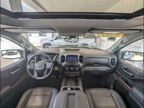 Used 2021 GMC Sierra 1500 Denali w/ Technology Package AWD/4WD image 24