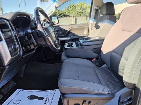 Used 2018 Chevrolet Silverado 1500 LT w/ All Star Edition RWD image 12
