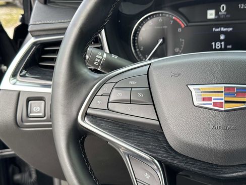 Certified 2025 Cadillac XT5 Premium Luxury image 34