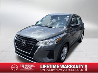 New 2025 Nissan Kicks Play S 360° Tour