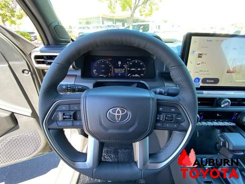 New 2026 Toyota Tacoma TRD Off-Road AWD/4WD image 32