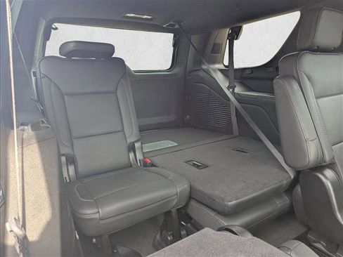 Certified 2025 GMC Yukon Denali AWD/4WD image 14