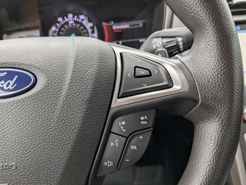 Used 2018 Ford Fusion SE w/ Fusion SE Technology Package FWD image 27