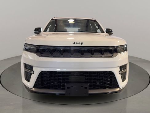 New 2026 Jeep Grand Wagoneer Limited image 2