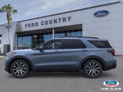 New 2025 Ford Explorer ST-Line