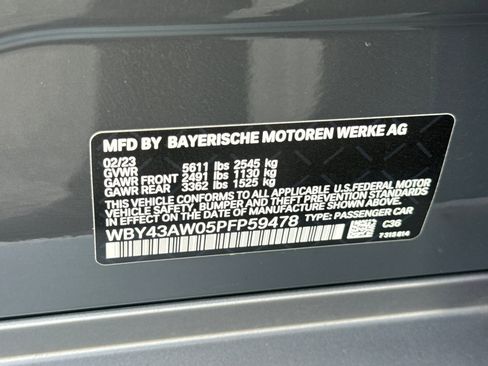 Used 2023 BMW i4 eDrive35 image 19