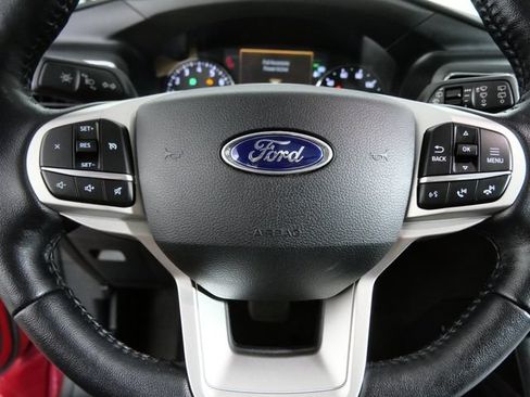 Certified 2021 Ford Explorer XLT w/ Equipment Group 202A AWD/4WD image 26