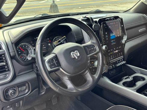 Used 2019 RAM 1500 Limited image 9