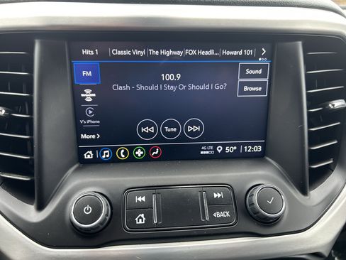 Used 2023 GMC Acadia SLE w/ Driver Convenience Package image 26