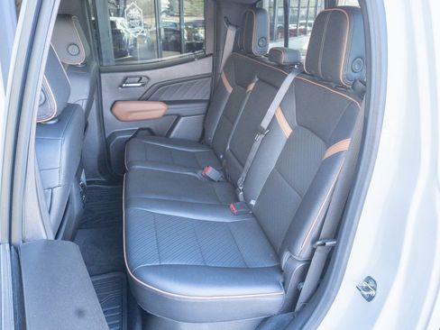 Used 2023 GMC Canyon AT4 w/ AT4 Premium Package image 17