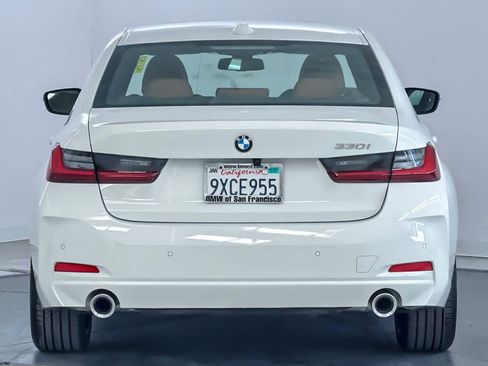 Used 2026 BMW 330i Sedan w/ Premium Package RWD image 7