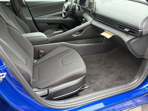 New 2026 Hyundai Elantra Sport image 13
