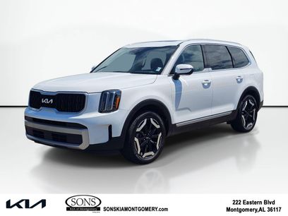 Used 2023 Kia Telluride EX w/ EX Captain's Chair Package