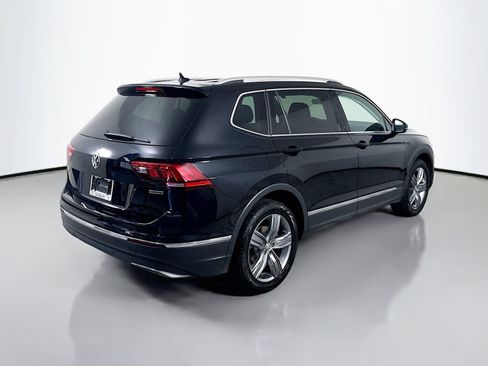 Used 2021 Volkswagen Tiguan SEL AWD/4WD image 9