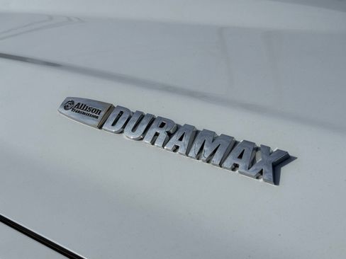 Used 2019 Chevrolet Silverado 2500 LTZ w/ Duramax Plus Package image 12