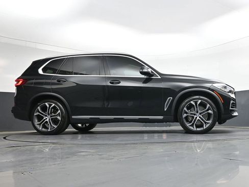 Used 2022 BMW X5 xDrive40i w/ Premium Package AWD/4WD image 27