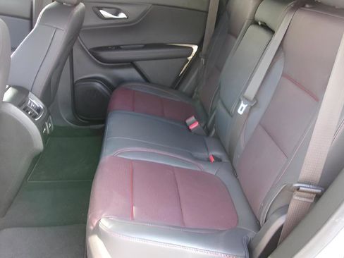 Used 2025 Chevrolet Blazer RS image 10