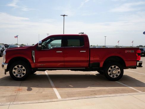 Used 2026 Ford F250 King Ranch w/ Chrome Package AWD/4WD image 3