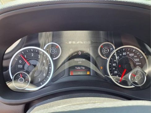 New 2026 RAM 2500 Big Horn AWD/4WD image 24