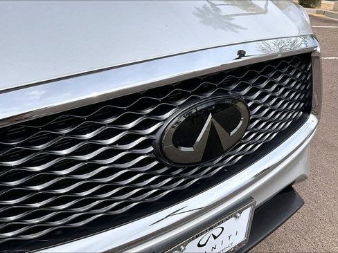Used 2019 INFINITI QX50 Luxe w/ Navigation Package image 28