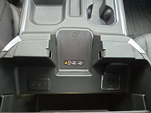 New 2026 GMC Sierra 1500 SLT w/ SLT Premium Plus Package image 22