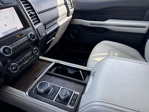 Used 2021 Ford Expedition Max Platinum image 29