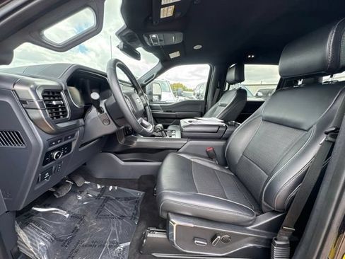 Used 2024 Ford F150 Lariat w/ Equipment Group 502A High AWD/4WD image 2