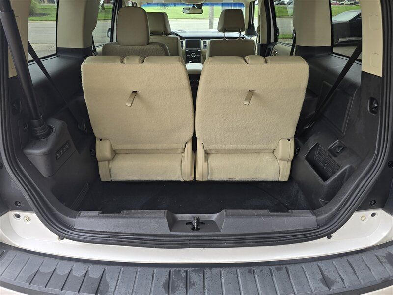 Used 2018 Ford Flex Limited w/ Equipment Group 303A AWD/4WD image 48