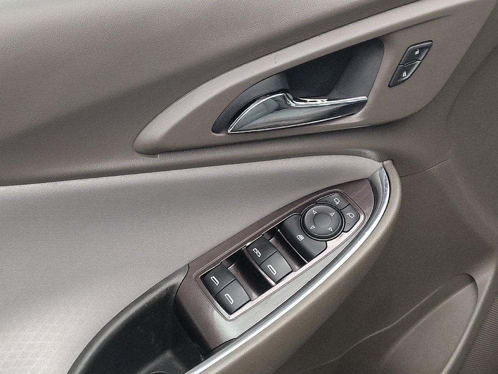 Used 2019 Chevrolet Malibu LT FWD image 27