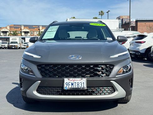 Used 2023 Hyundai Kona SEL image 6