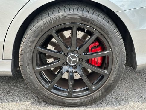 Used 2014 Mercedes-Benz S 63 AMG 4MATIC Sedan image 29