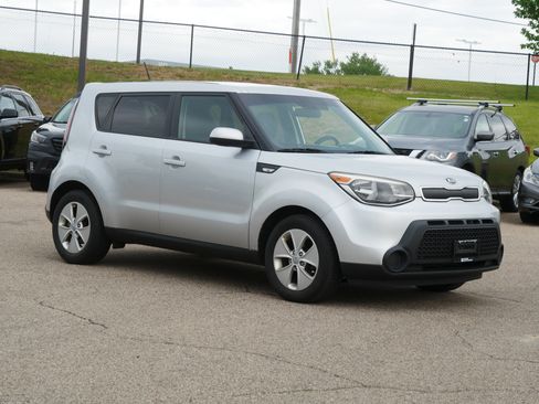 Used 2014 Kia Soul FWD image 4