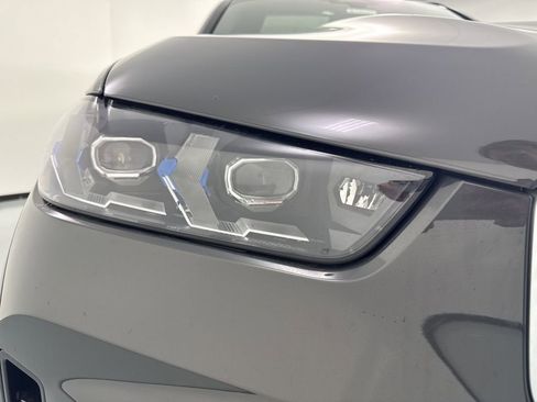 New 2026 BMW X5 xDrive50e w/ M Sport Package image 8