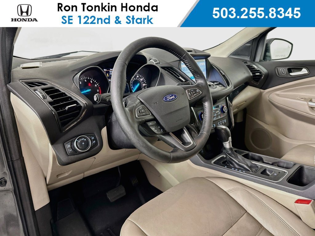 Used 2017 Ford Escape Titanium w/ Equipment Group 301A AWD/4WD image 11