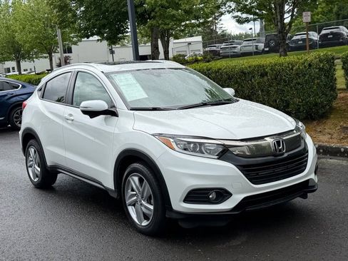 Used 2020 Honda HR-V EX image 2