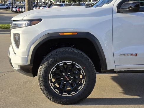 New 2026 GMC Canyon AT4 image 7