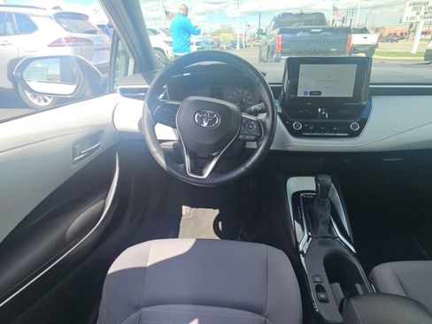 Certified 2023 Toyota Corolla SE w/ SE Premium Package FWD image 9